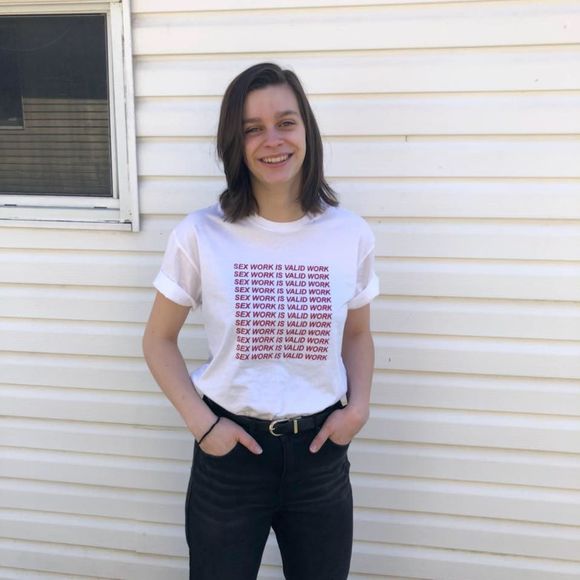 Meet your Posher, Charlotte - Picture 1 of 1